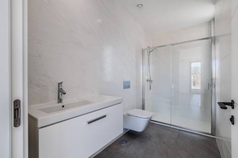 Moradia V3 com piscina privativa e vista mar