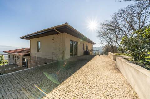 Fantástica Moradia em Amarante - vista panorâmica sobre as serras!