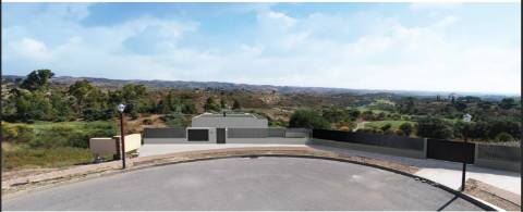 Terreno com projeto aprovado para moradia em Complexo Turístico - Algarve