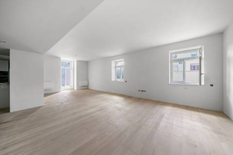 Apartamento T3 em Prédio de Requinte no Porto!