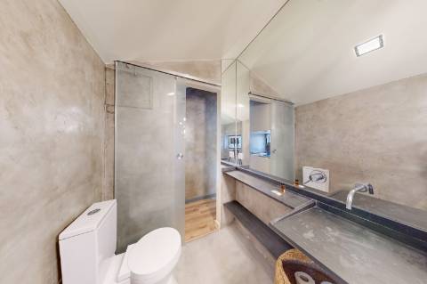 Excelente T2 Triplex renovado no Centro de Lisboa