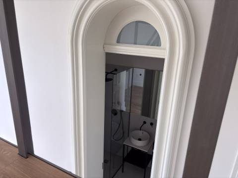 Apartamento T0 com Mezanino varanda e terraço, Porto