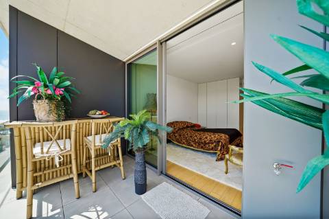 Exclusivo apartamento T3 Duplex de luxo, com terraço, piscina e vista de Mar em Canidelo, Vila Nova de Gaia.