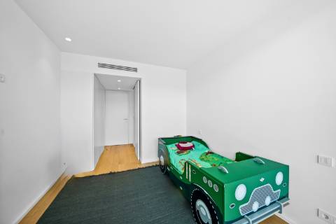 Exclusivo apartamento T3 Duplex de luxo, com terraço, piscina e vista de Mar em Canidelo, Vila Nova de Gaia.