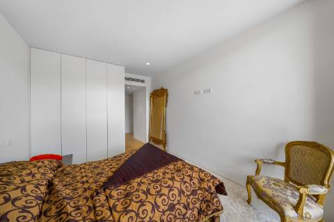 Exclusivo apartamento T3 Duplex de luxo, com terraço, piscina e vista de Mar em Canidelo, Vila Nova de Gaia.