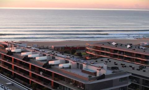 Exclusivo apartamento T3 Duplex de luxo, com terraço, piscina e vista de Mar em Canidelo, Vila Nova de Gaia.