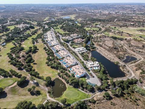 Moradia T2 em Resort de Luxo no Algarve!!