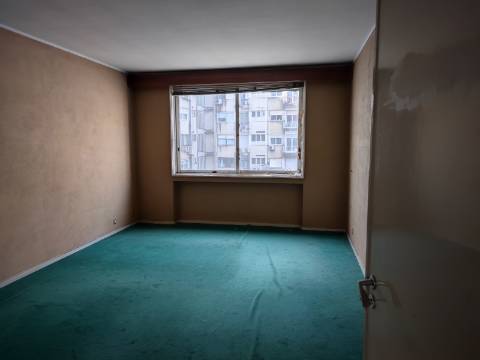 Escritório com 220m2 na Rua Santa Catarina - Porto