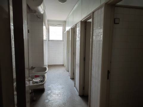 Escritório com 220m2 na Rua Santa Catarina - Porto