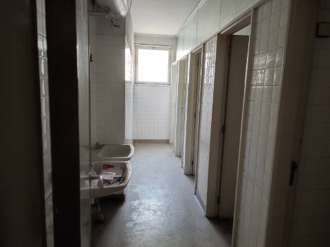 Escritório com 220m2 na Rua Santa Catarina - Porto