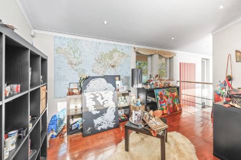 Moradia Isolada T5 em Oliveira do Douro, Vila Nova de Gaia