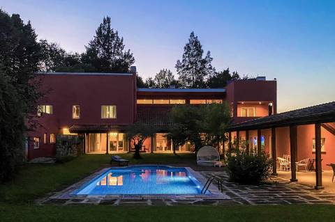 Moradia Isolada T5 em Oliveira do Douro, Vila Nova de Gaia