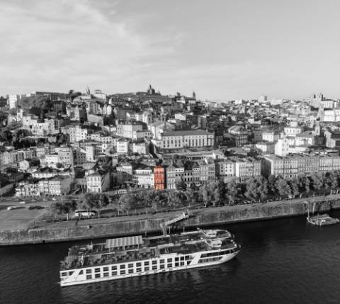 Apartamento T1+1 no Centro Histórico do Porto