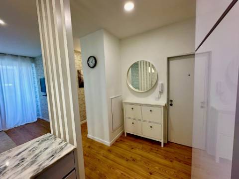 Apartamento T2 em Sá da Bandeira