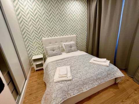 Apartamento T2 em Sá da Bandeira