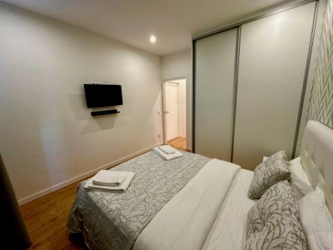 Apartamento T2 em Sá da Bandeira