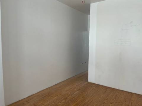 Prédio de uso misto no Cento do Porto.