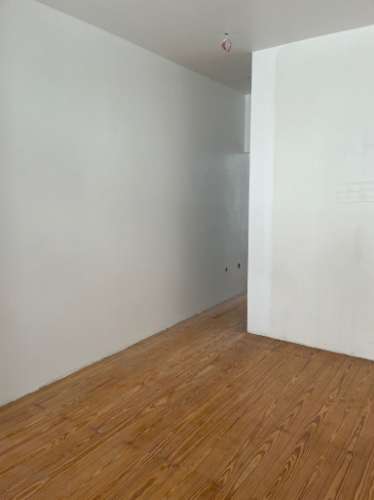 Prédio de uso misto no Cento do Porto.