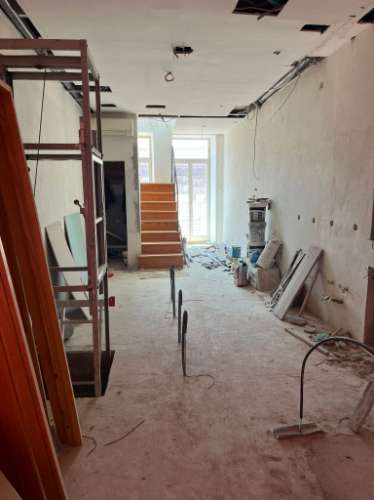 Prédio de uso misto no Cento do Porto.