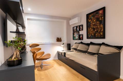 Apartamento T4 Duplex - Empreendimento Bloco de apartamentos OCTE