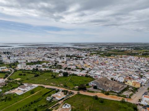 Terreno Urbano em Olhão