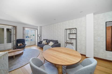 Apartamento T0+1 no centro histórico do Porto!!