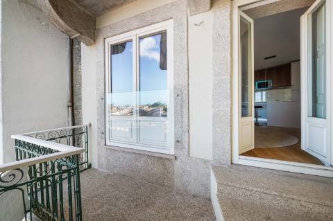 Apartamento T0+1 no centro histórico do Porto!!
