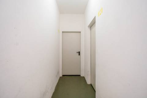 T2 em Vilamoura com mar à vista e terraço privativo