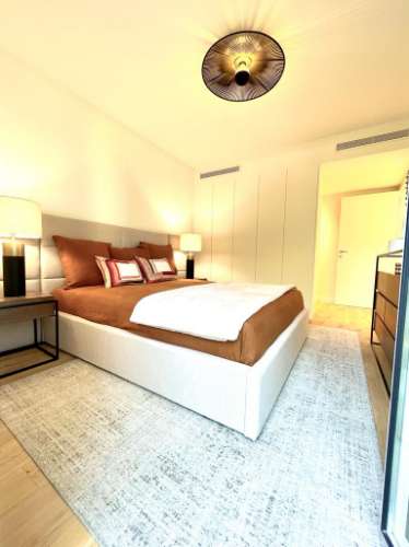 Apartamento T2 duplex novo em Areeiro