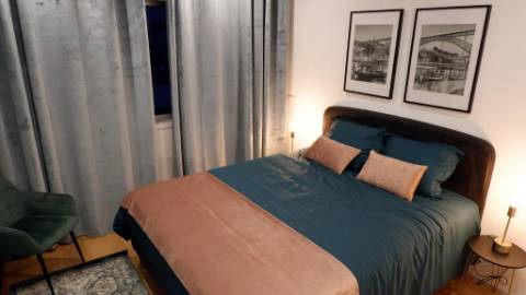 Apartamento T2 na Baixa do Porto para arrendamento