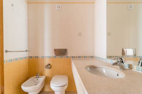 Excelente apartamento T3 no centro de Vilamoura