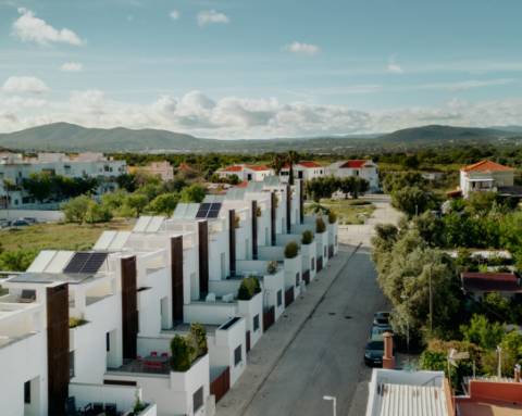 Moradia com 3 quartos com piscina privativa e vista mar