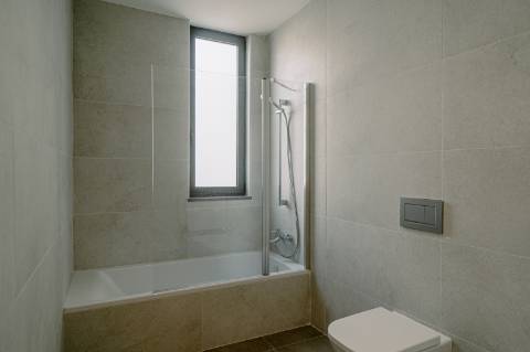 Moradia com 3 quartos com piscina privativa e vista mar