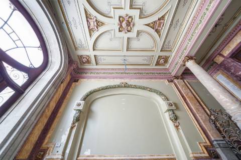 Apartamento T3 Duplex em Prédio de Requinte no Porto!