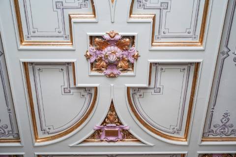 Apartamento T3 Duplex em Prédio de Requinte no Porto!