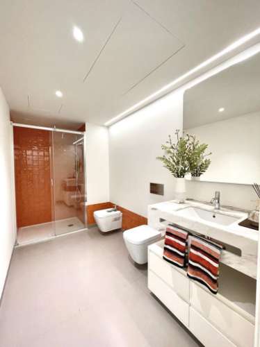 Apartamento T2 novo em Areeiro