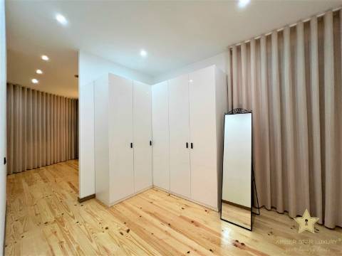 Moradia T4 Duplex - Antas - Porto