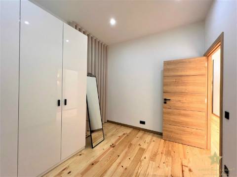 Moradia T4 Duplex - Antas - Porto