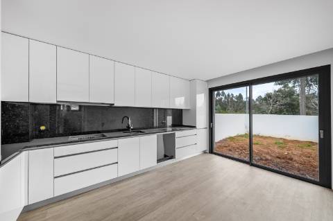 Moradia T4 em Anta, Espinho.
