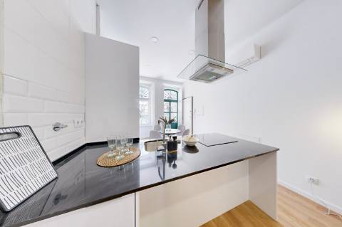 Apartamento T0 em remodelação convertido em T2 - Com isenção de pagamento de IMT para investidores