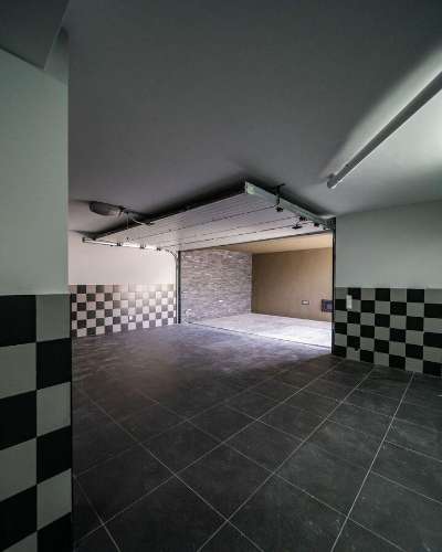 Moderna moradia T3 com vista para o mar.