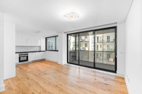 Moderno apartamento T2 na Prestigiada Avenida Duque d'Ávila - Avenidas Novas