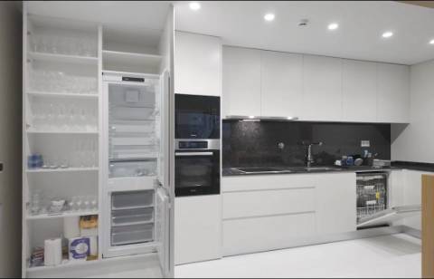 Apartamento T4 com 443m2 no centro de Vila Nova de Gaia(com Jardim e dois Terraços exclusivos do apartamento)