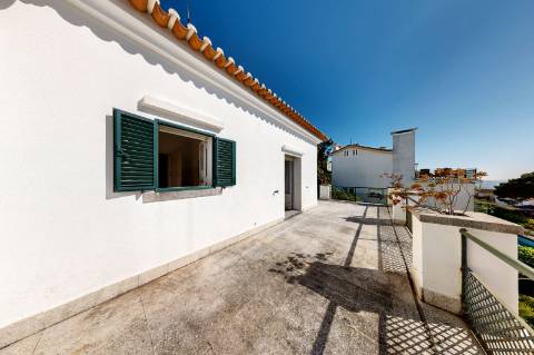 Moradia T7 Estoril - Vista para o Mar