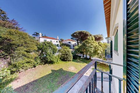 Moradia T7 Estoril - Vista para o Mar