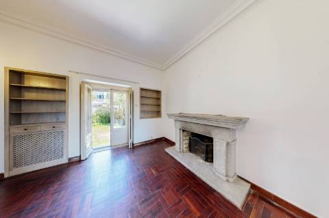 Moradia T7 Estoril - Vista para o Mar