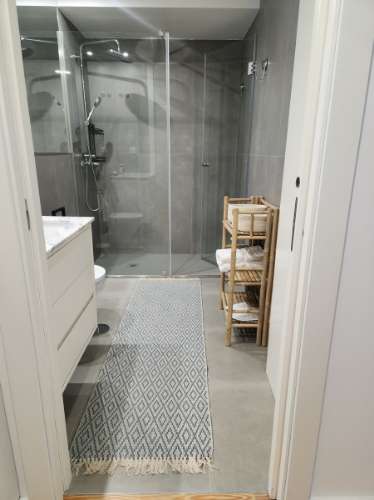 Apartamento T0 na Rua Ferreira Cardoso, junto à Avenida Rodrigues Freitas - Novo