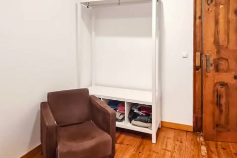 Apartamento T6 Renovado nas Avenidas Novas - Ideal para Investimento