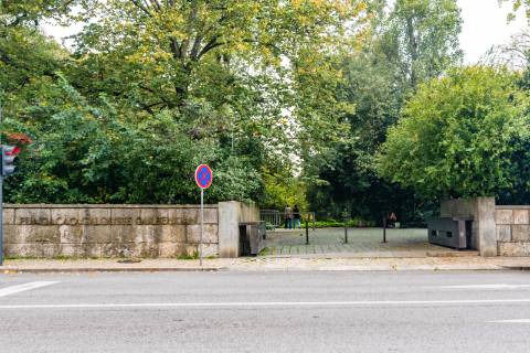 Apartamento T6 Renovado nas Avenidas Novas - Ideal para Investimento