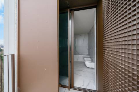 Magnífico T3 Duplex em condomínio fechado com vista mar!